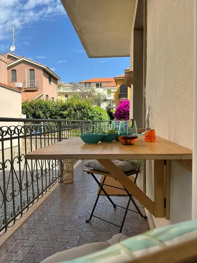 Almaredasedy1-Appartamento 50M Dalla Spiaggia Con Posto Auto Sanremo 0*,